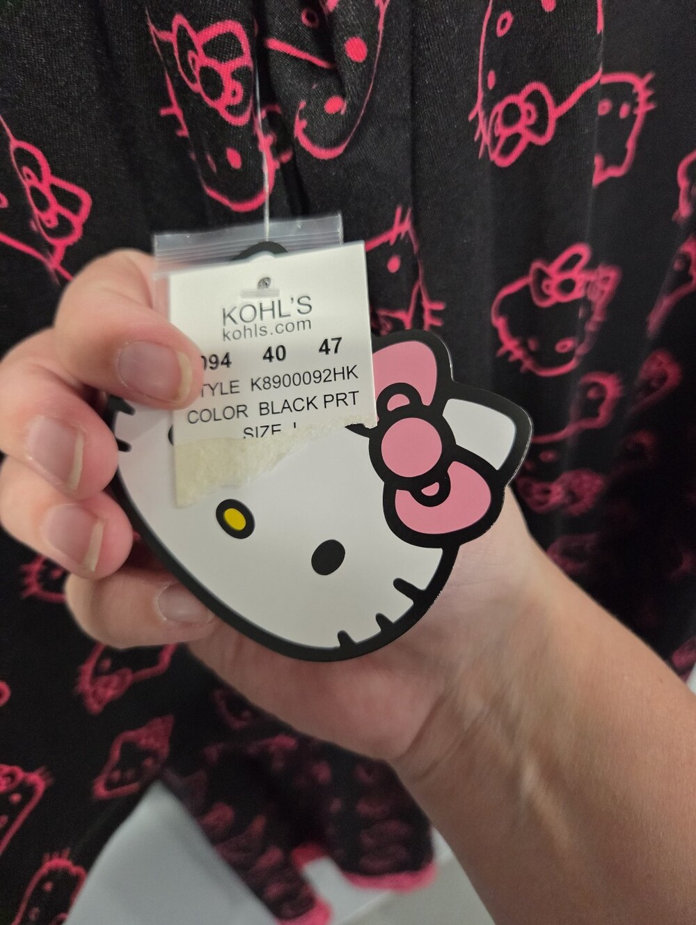 Hello Kitty New With Tags Pajama Set Large - Picture 6 of 7